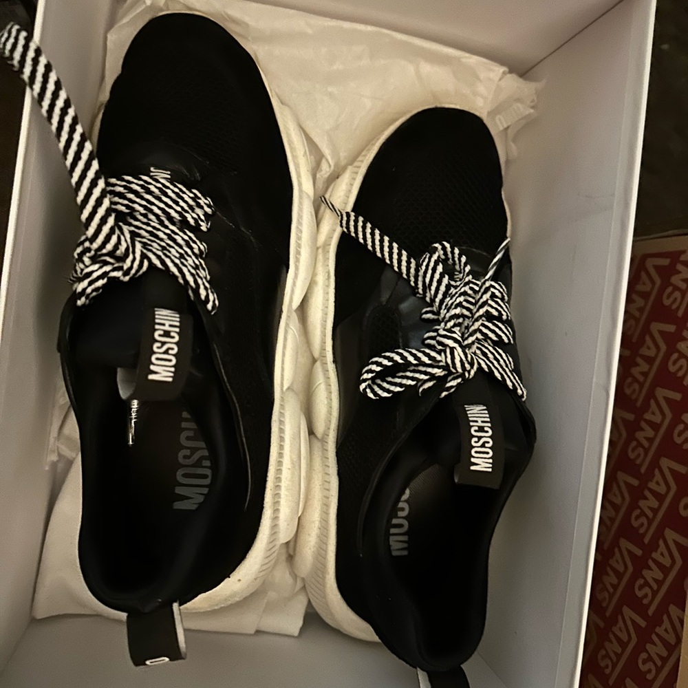 MOSCHINO WOMENS SNEAKERS